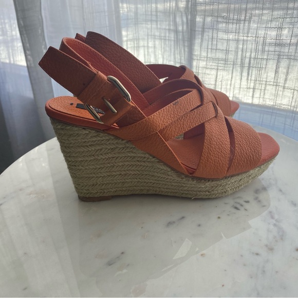 Zara Tangerine Cross-Strap Sandals - Picture 4 of 5